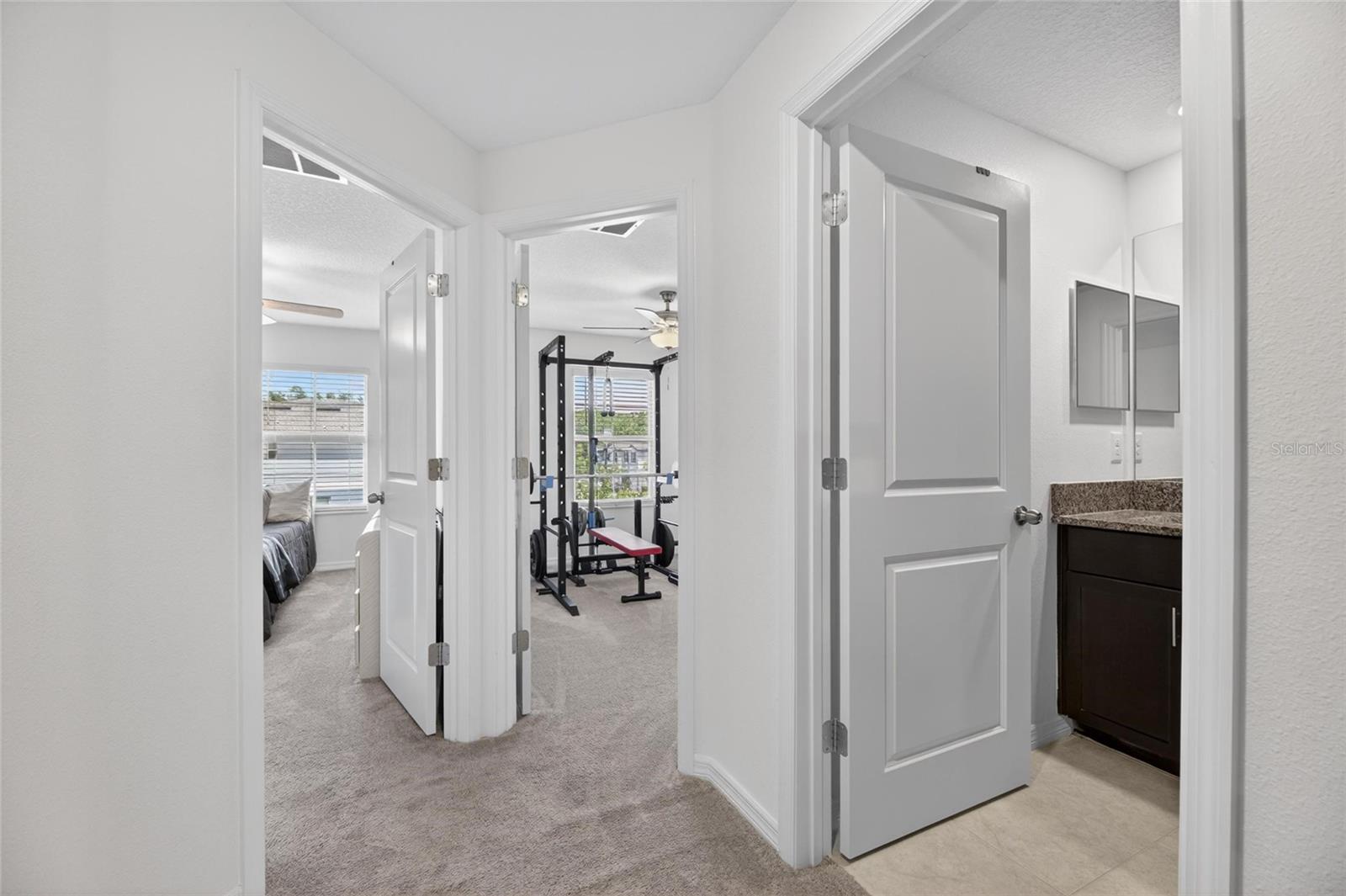 5084 FORUM BLVD, HOLIDAY, FL, 34690