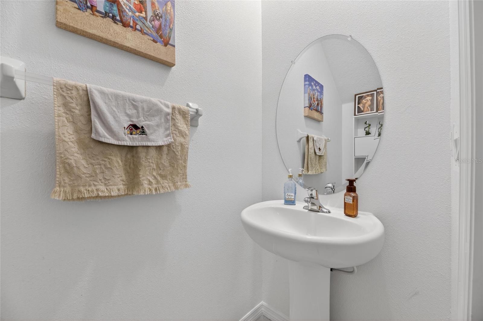 5084 FORUM BLVD, HOLIDAY, FL, 34690