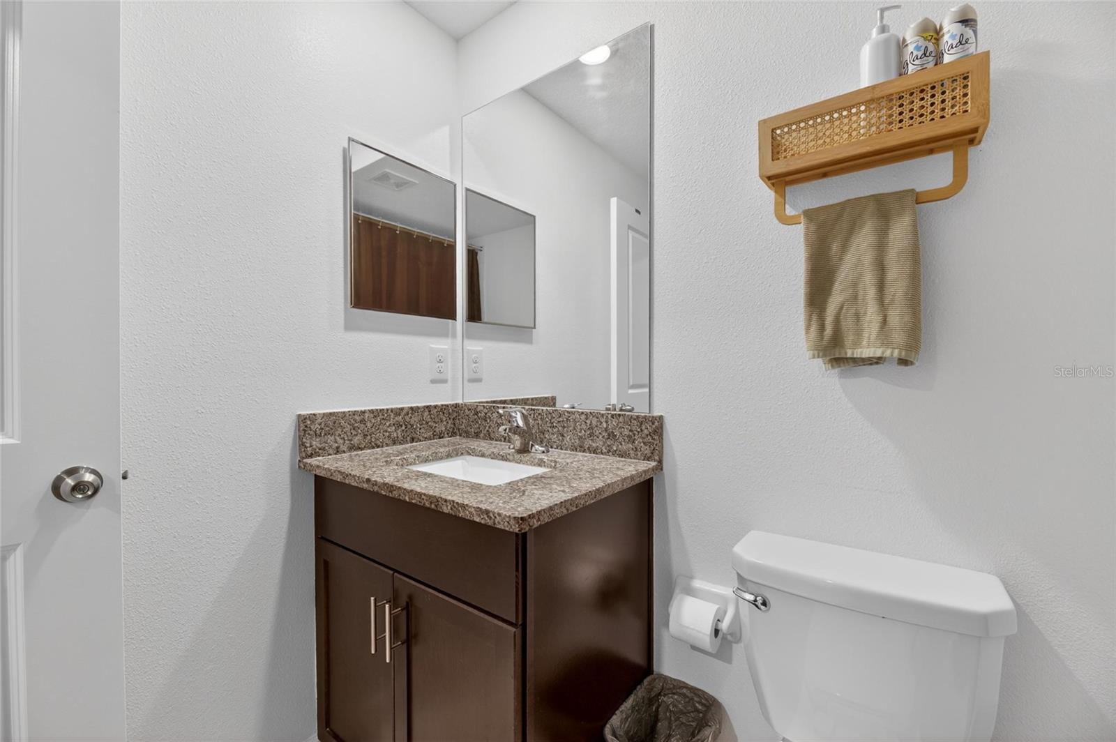 5084 FORUM BLVD, HOLIDAY, FL, 34690