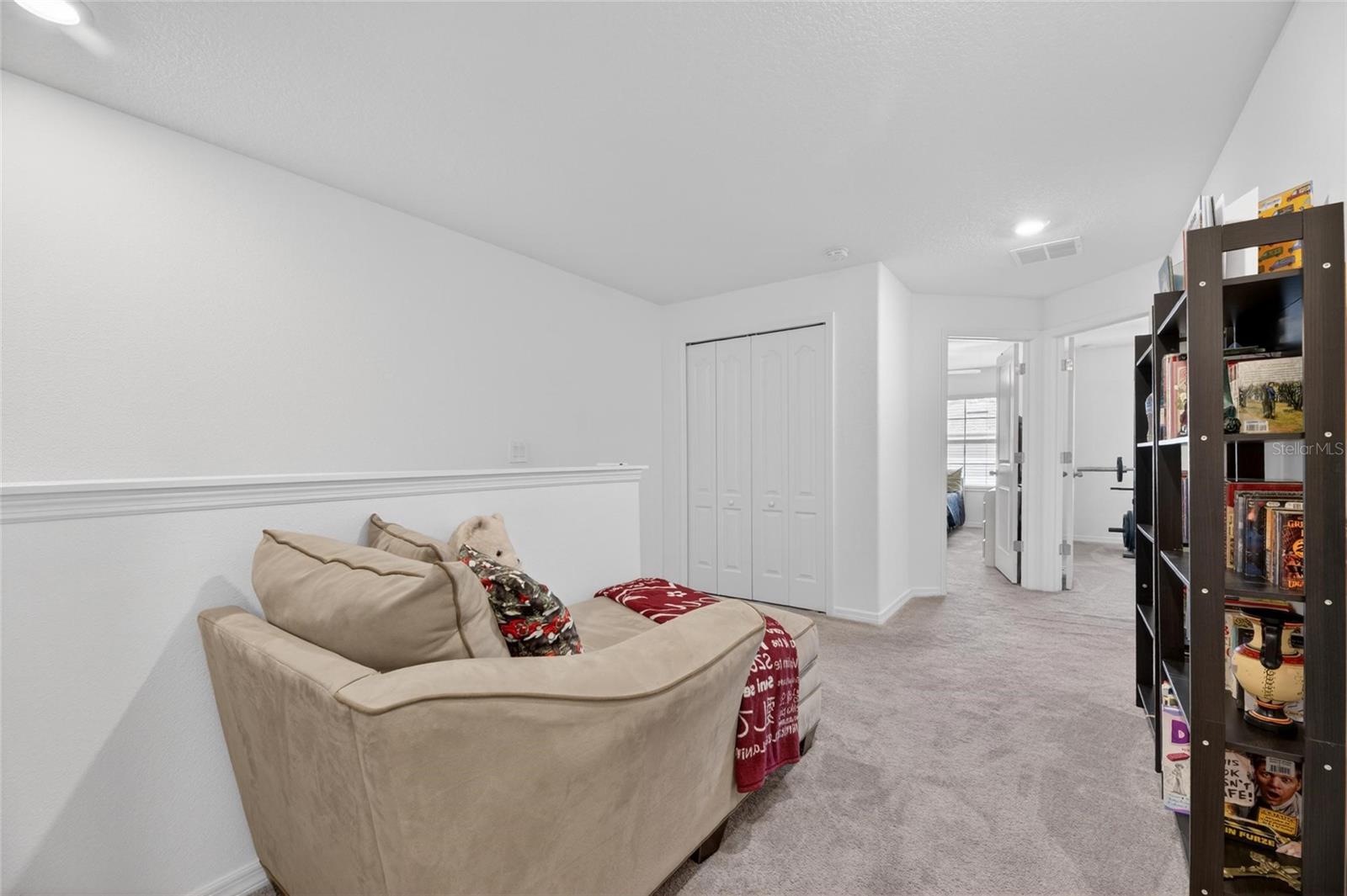 5084 FORUM BLVD, HOLIDAY, FL, 34690