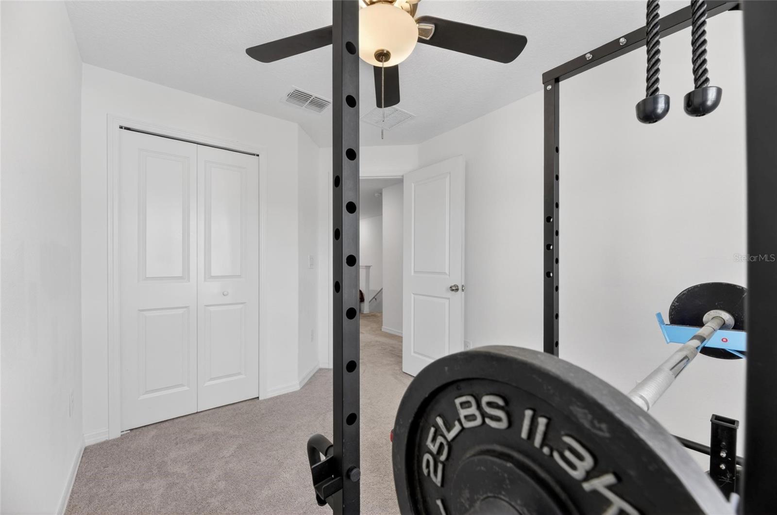 5084 FORUM BLVD, HOLIDAY, FL, 34690