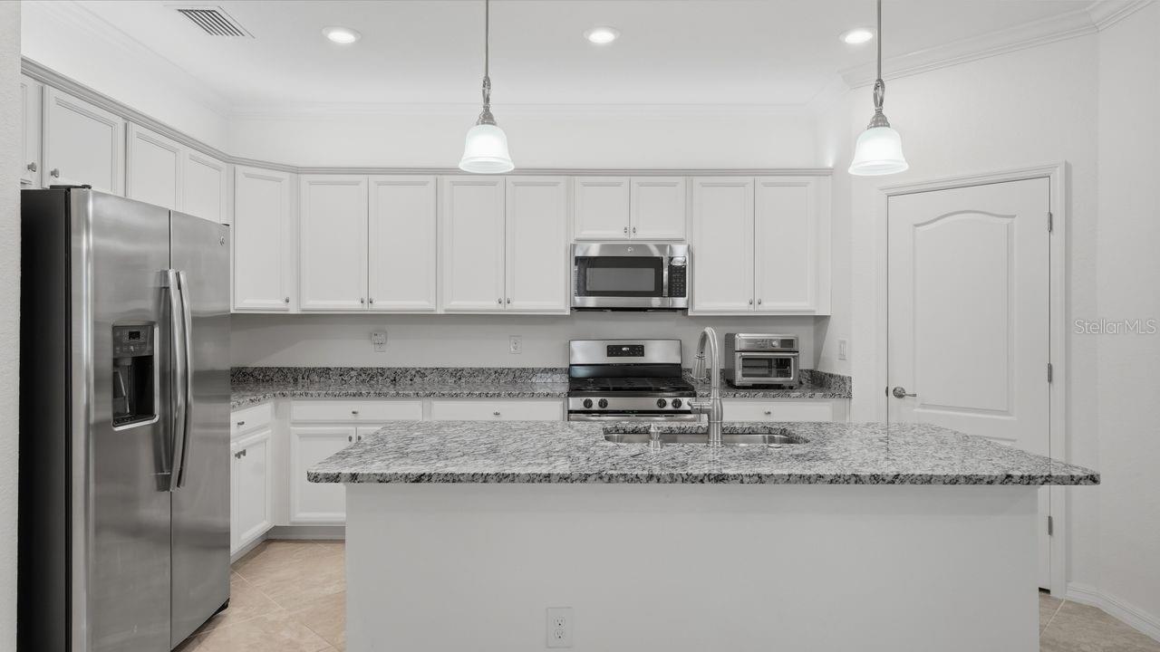 17007 BLUE RIDGE PL, BRADENTON, FL, 34211