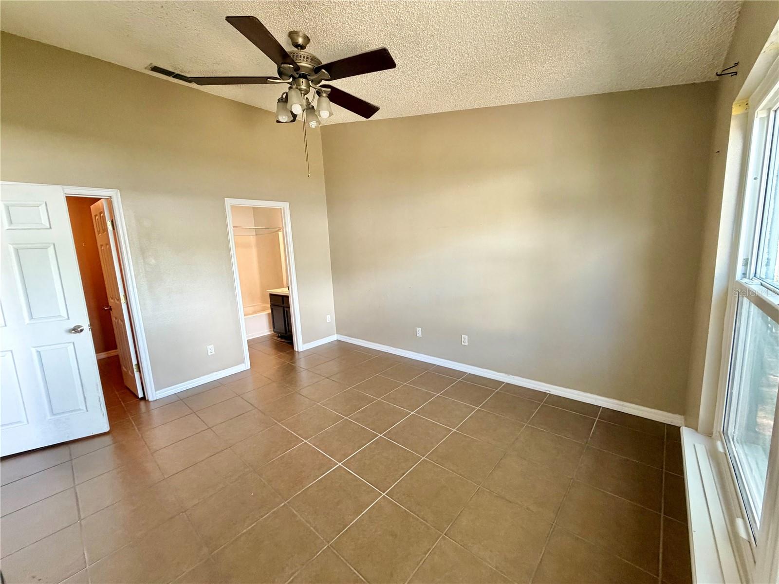 1453 WHOOPING DR, GROVELAND, FL, 34736