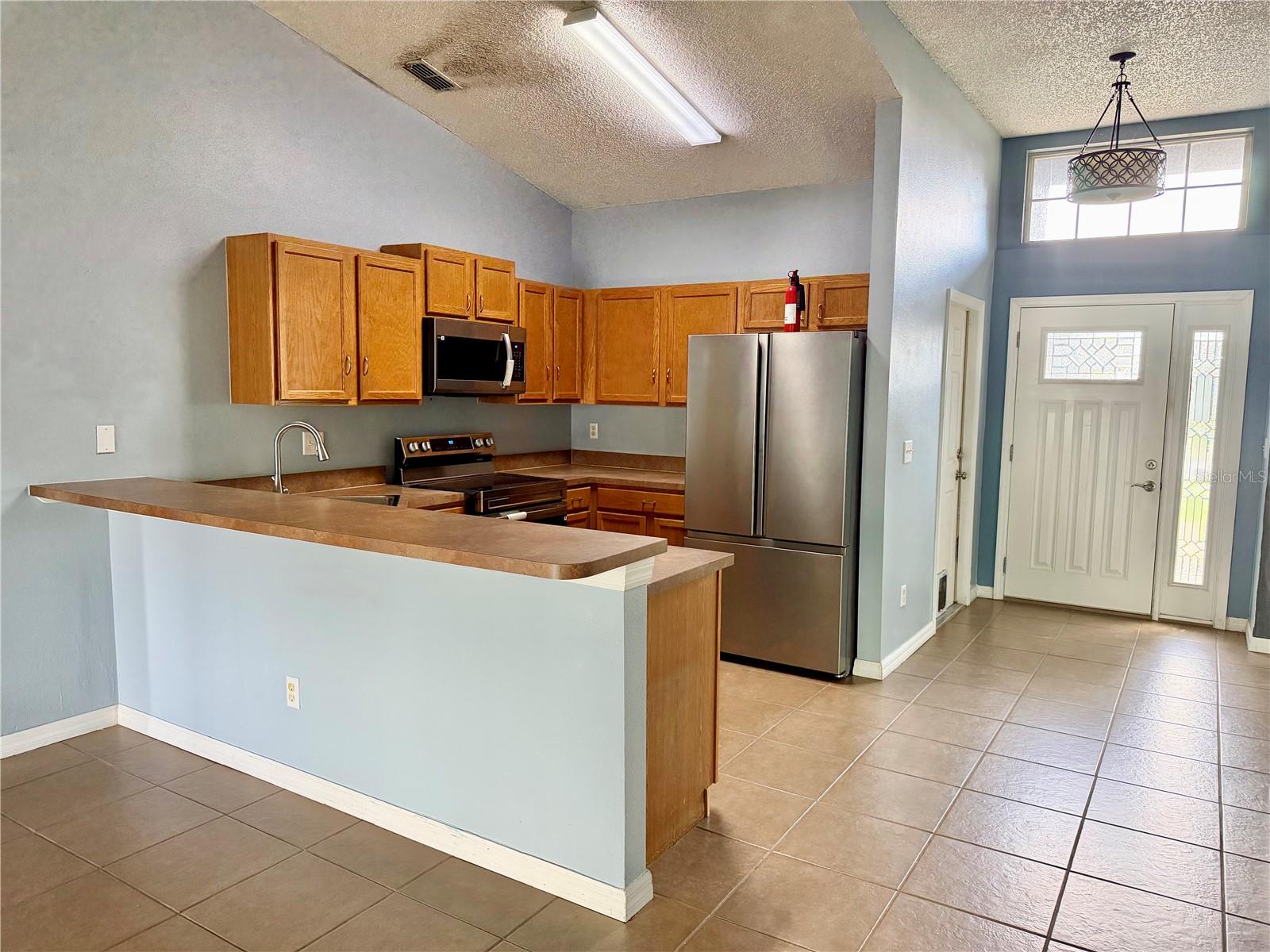 1453 WHOOPING DR, GROVELAND, FL, 34736