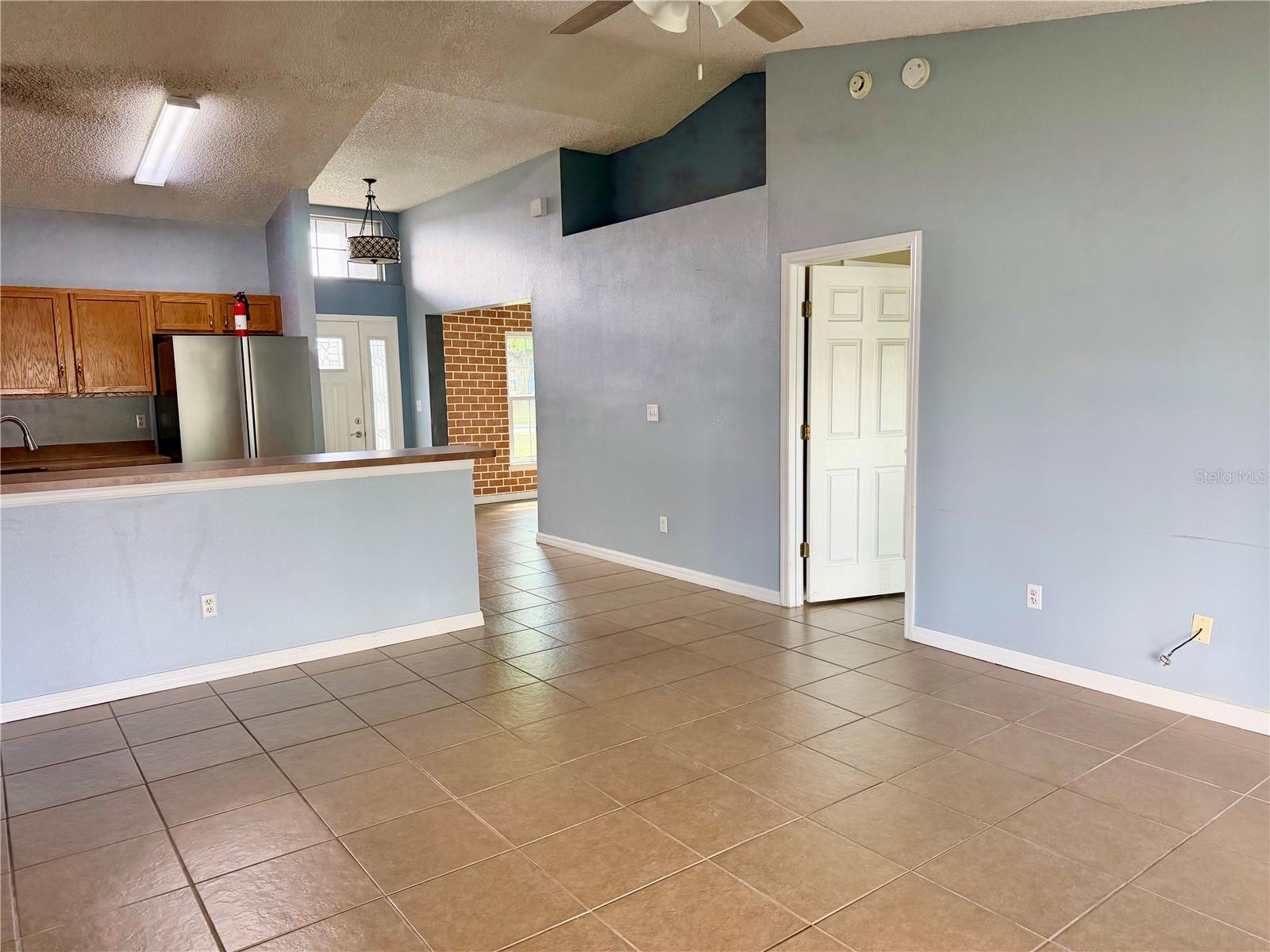 1453 WHOOPING DR, GROVELAND, FL, 34736