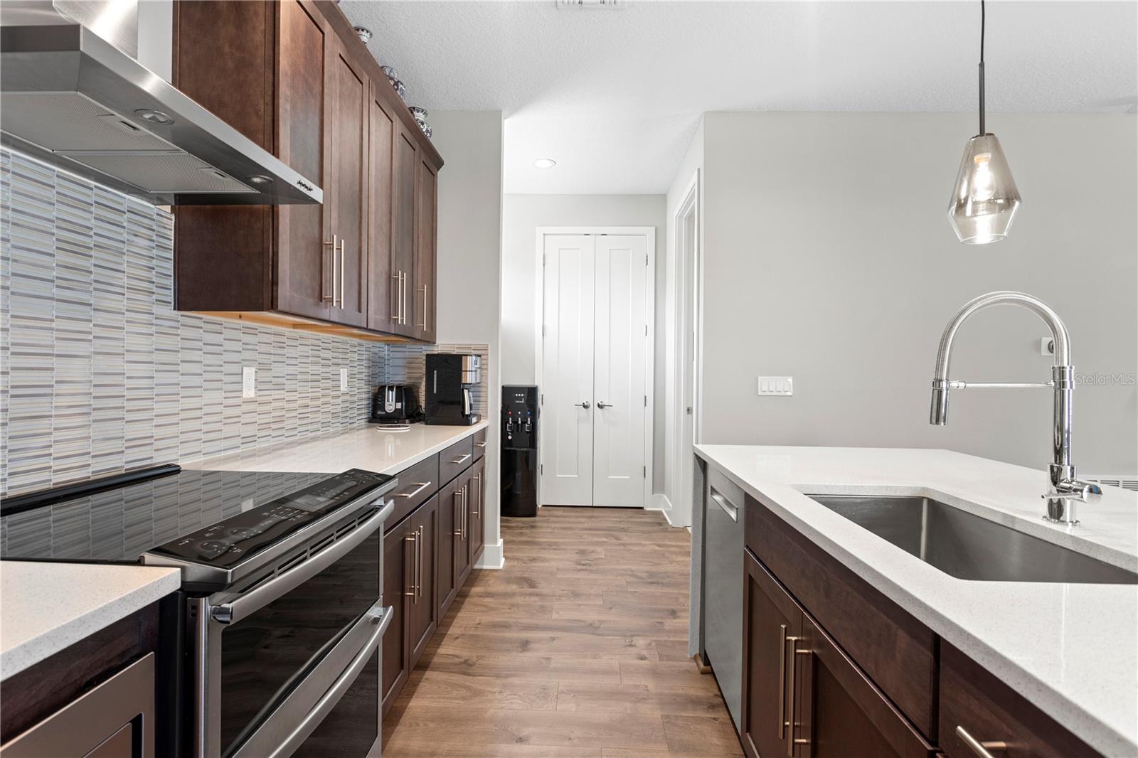 2521 11TH PL N, ST PETERSBURG, FL, 33713