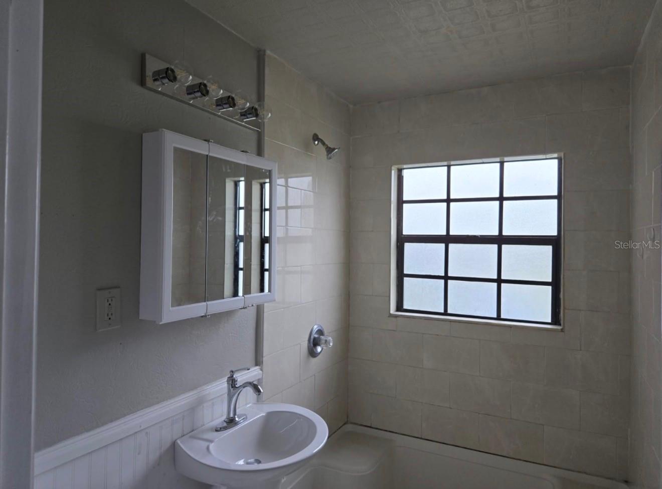 3225 CLEVELAND HEIGHTS BLVD, LAKELAND, FL, 33803