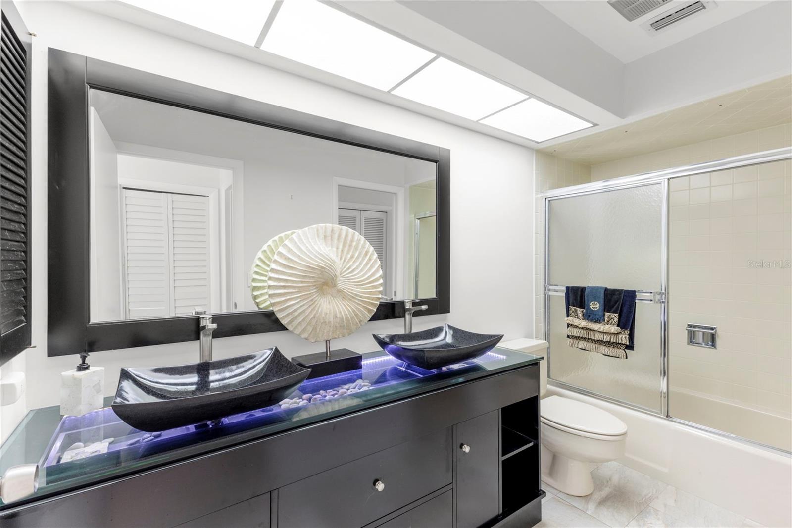 2836 QUAIL HOLLOW RD W, CLEARWATER, FL, 33761