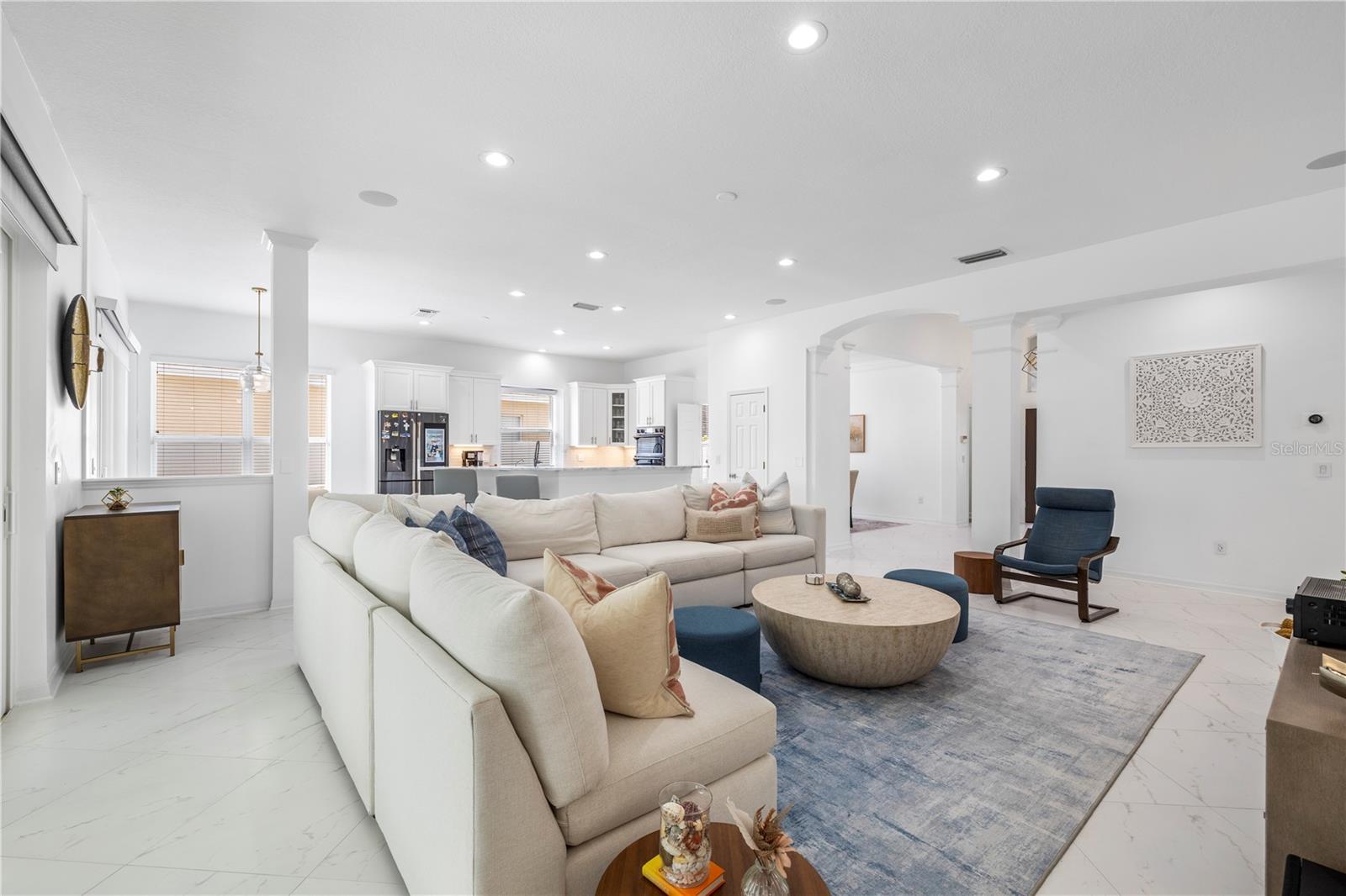 10254 SHADOW BRANCH DR, TAMPA, FL, 33647