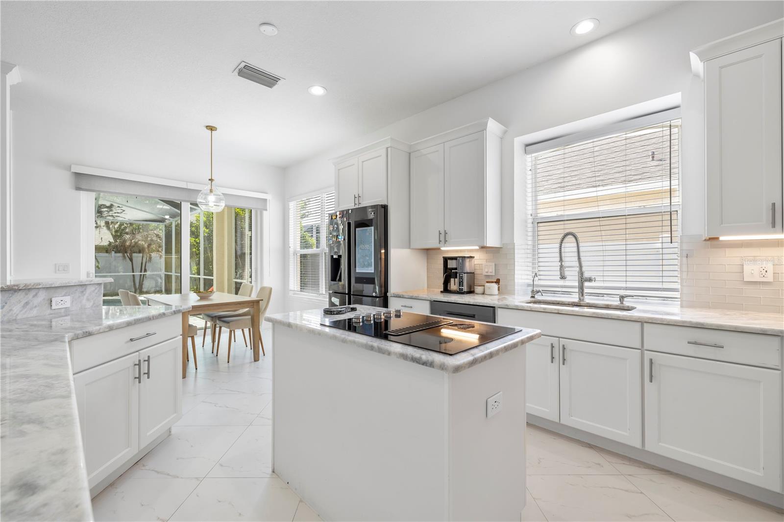 10254 SHADOW BRANCH DR, TAMPA, FL, 33647