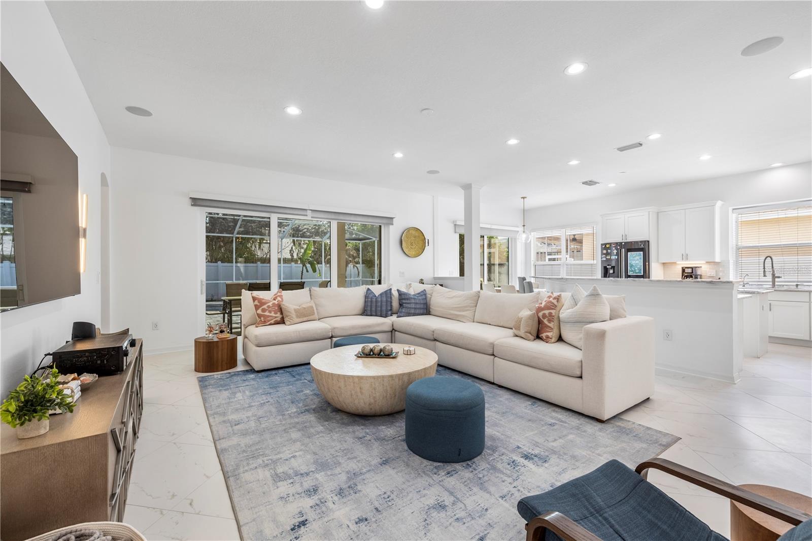 10254 SHADOW BRANCH DR, TAMPA, FL, 33647