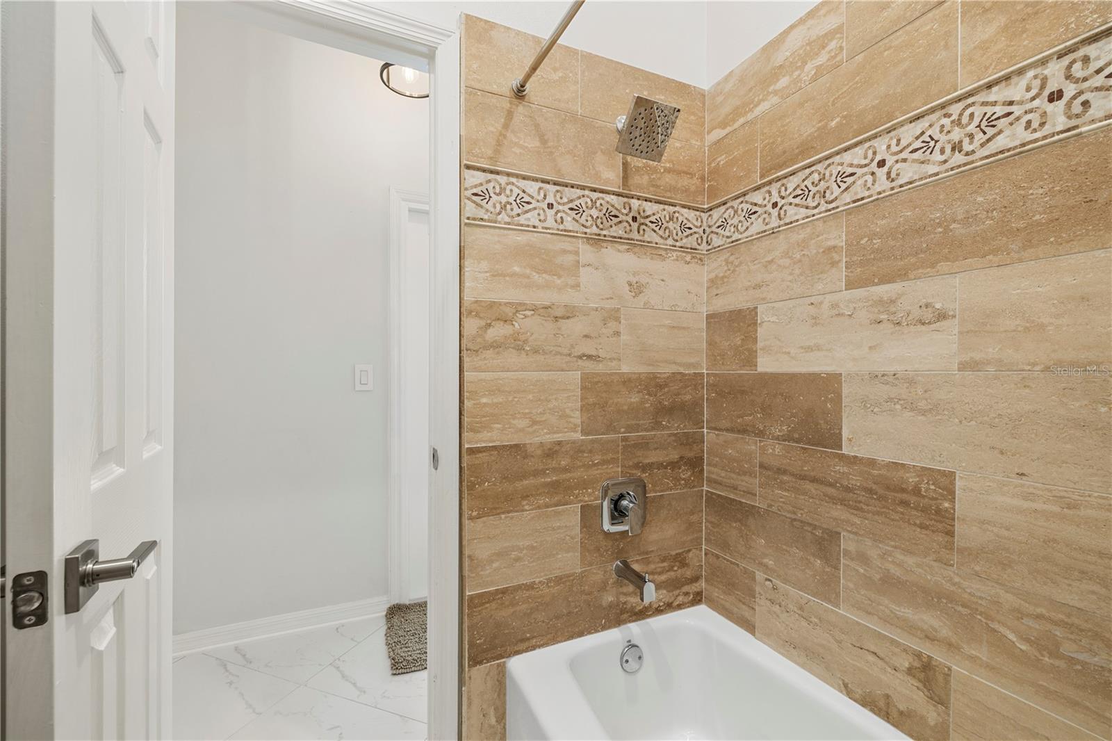 10254 SHADOW BRANCH DR, TAMPA, FL, 33647