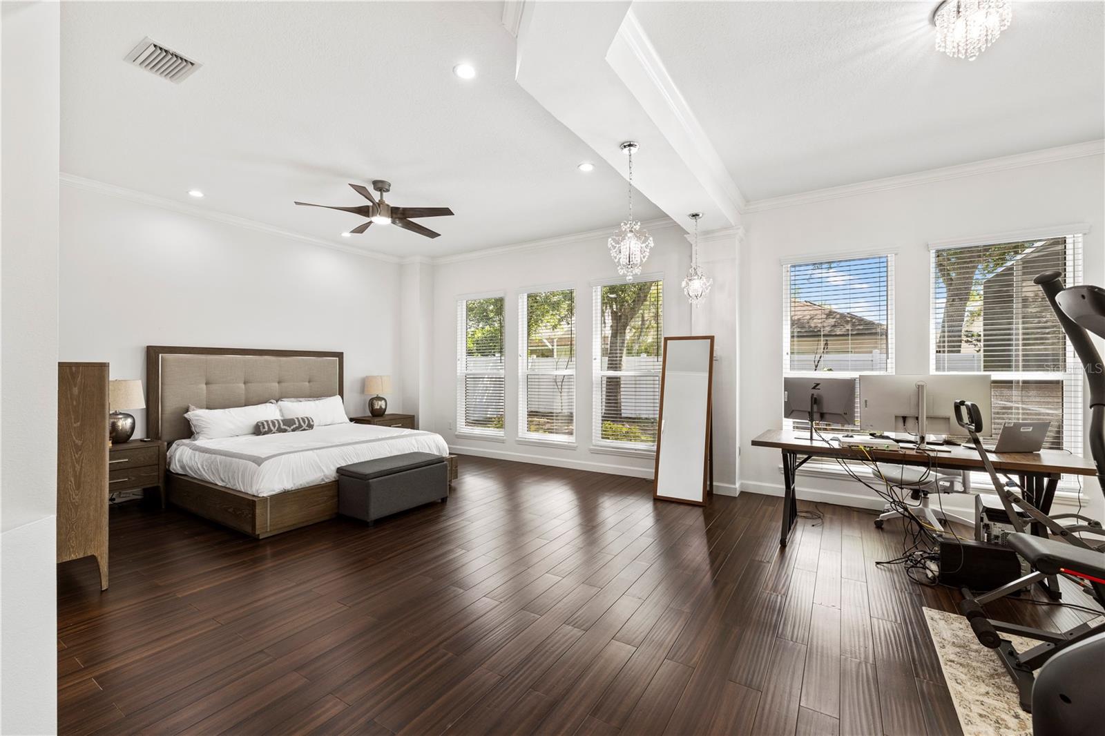 10254 SHADOW BRANCH DR, TAMPA, FL, 33647