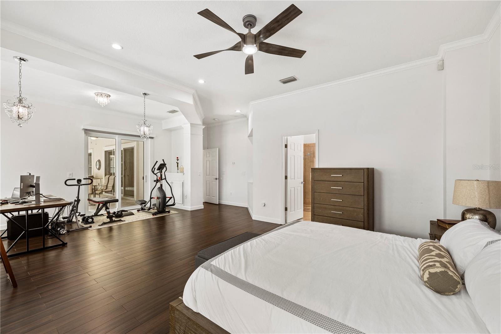 10254 SHADOW BRANCH DR, TAMPA, FL, 33647