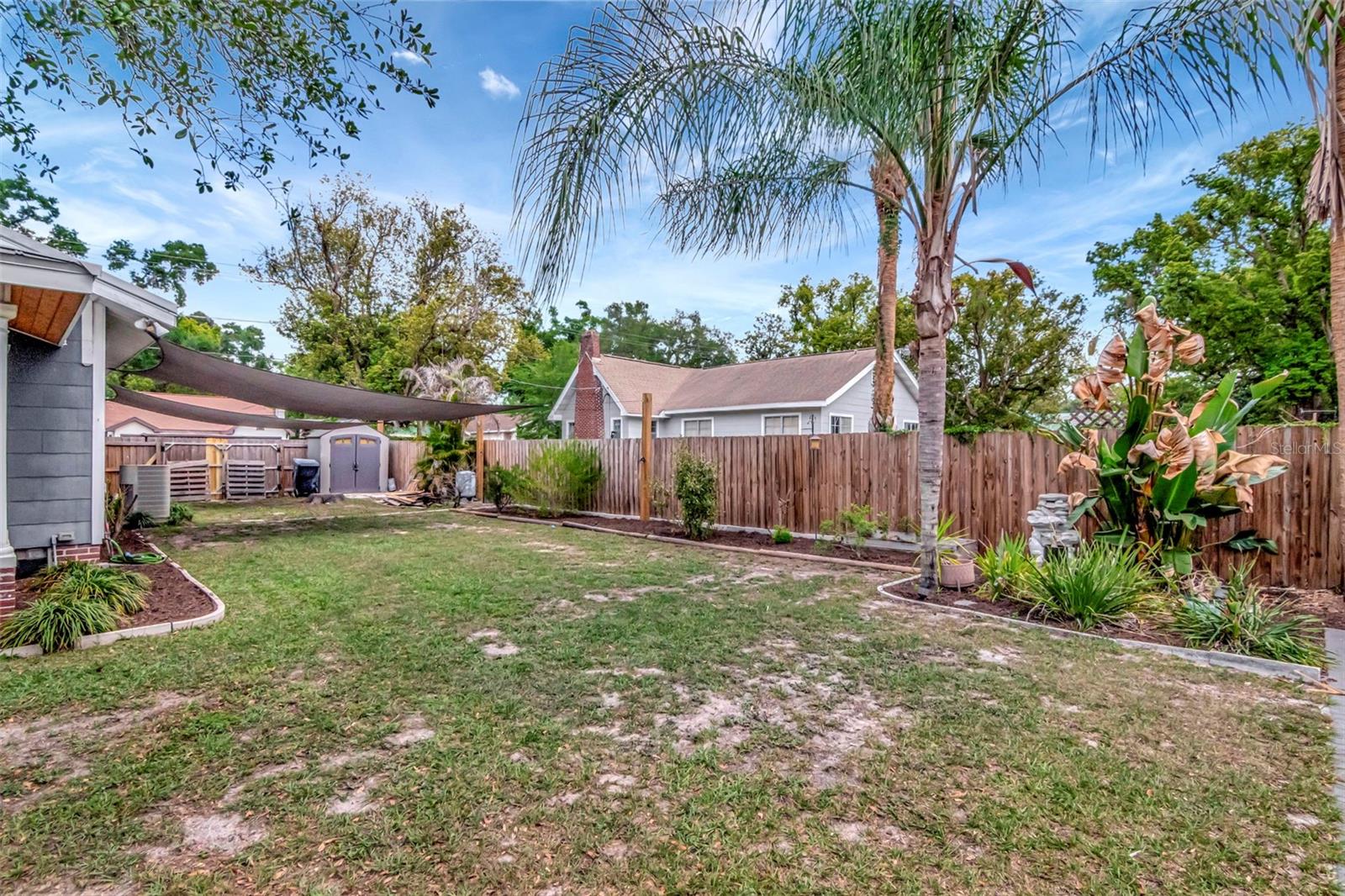 1601 E POWHATAN AVE, TAMPA, FL, 33610