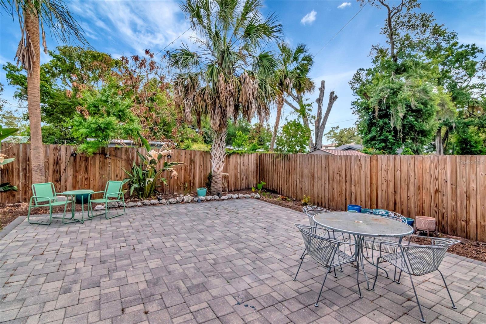 1601 E POWHATAN AVE, TAMPA, FL, 33610