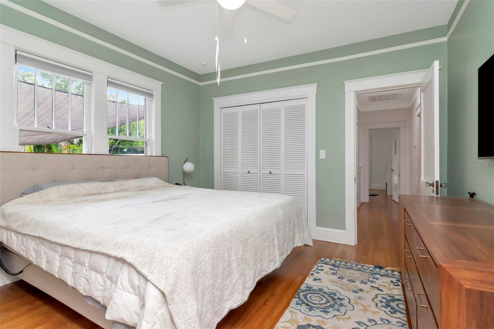 1601 E POWHATAN AVE, TAMPA, FL, 33610