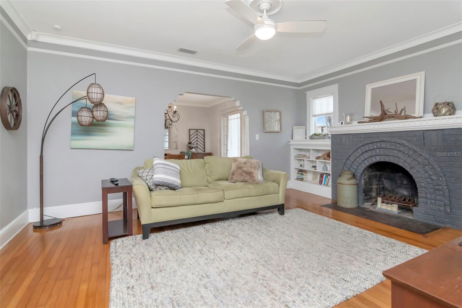 1601 E POWHATAN AVE, TAMPA, FL, 33610