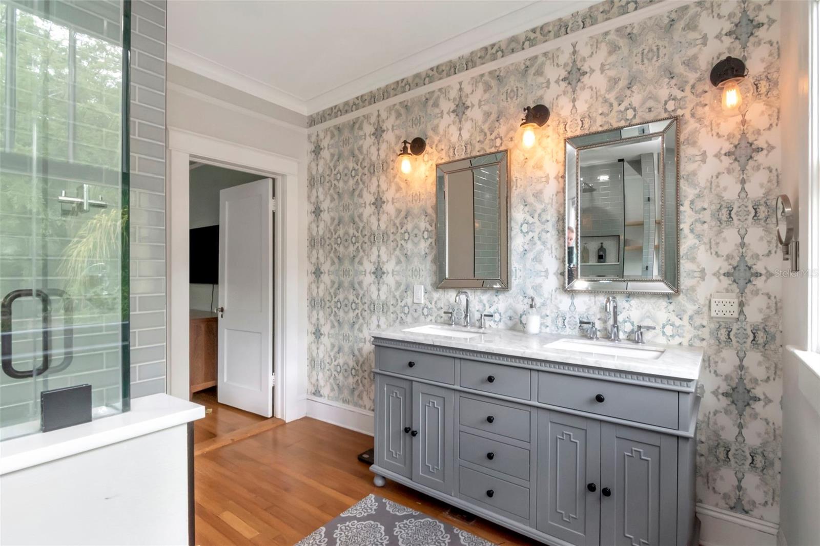 1601 E POWHATAN AVE, TAMPA, FL, 33610