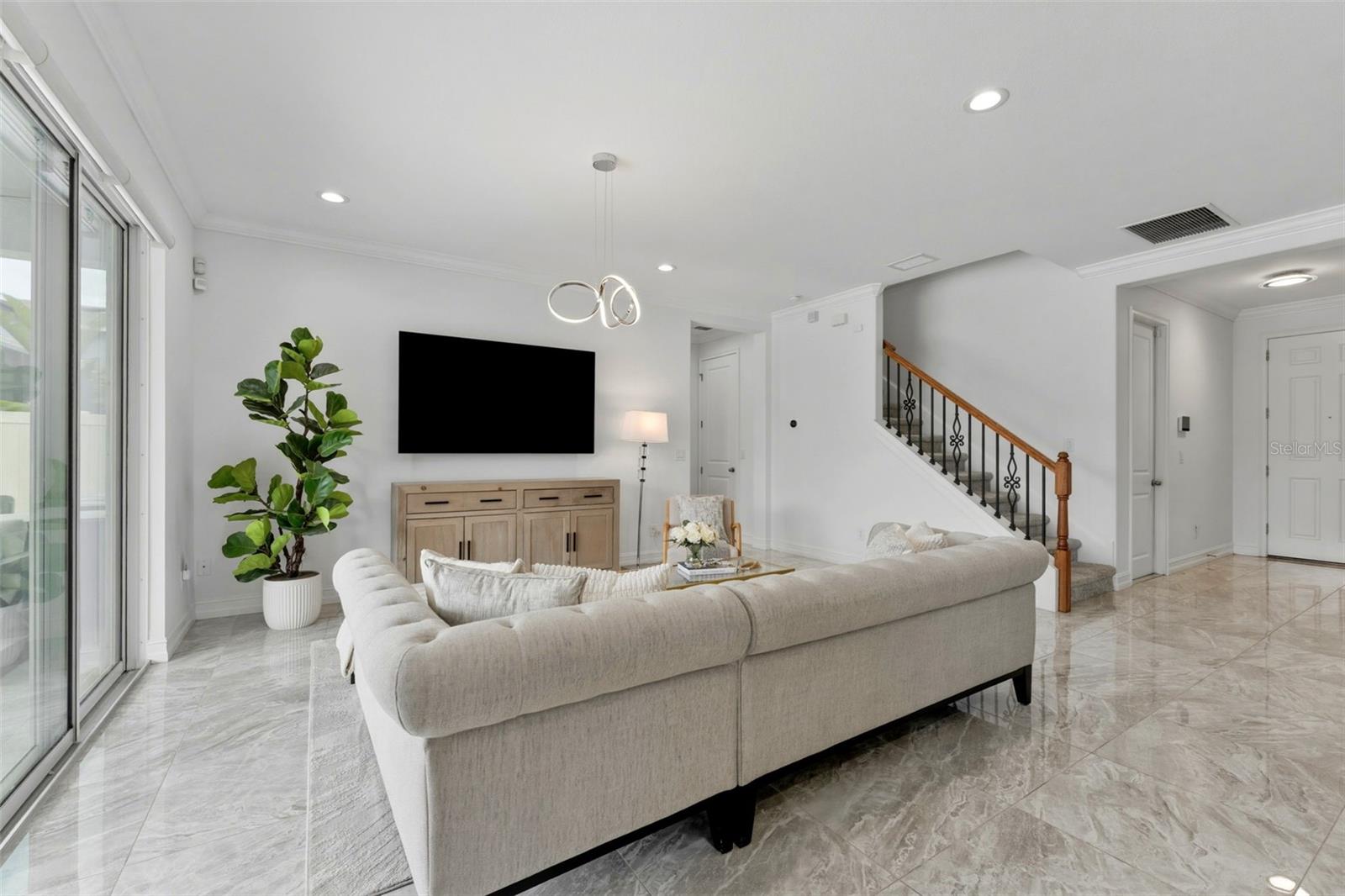 8012 RED ORCHARD CT, TAMPA, FL, 33635