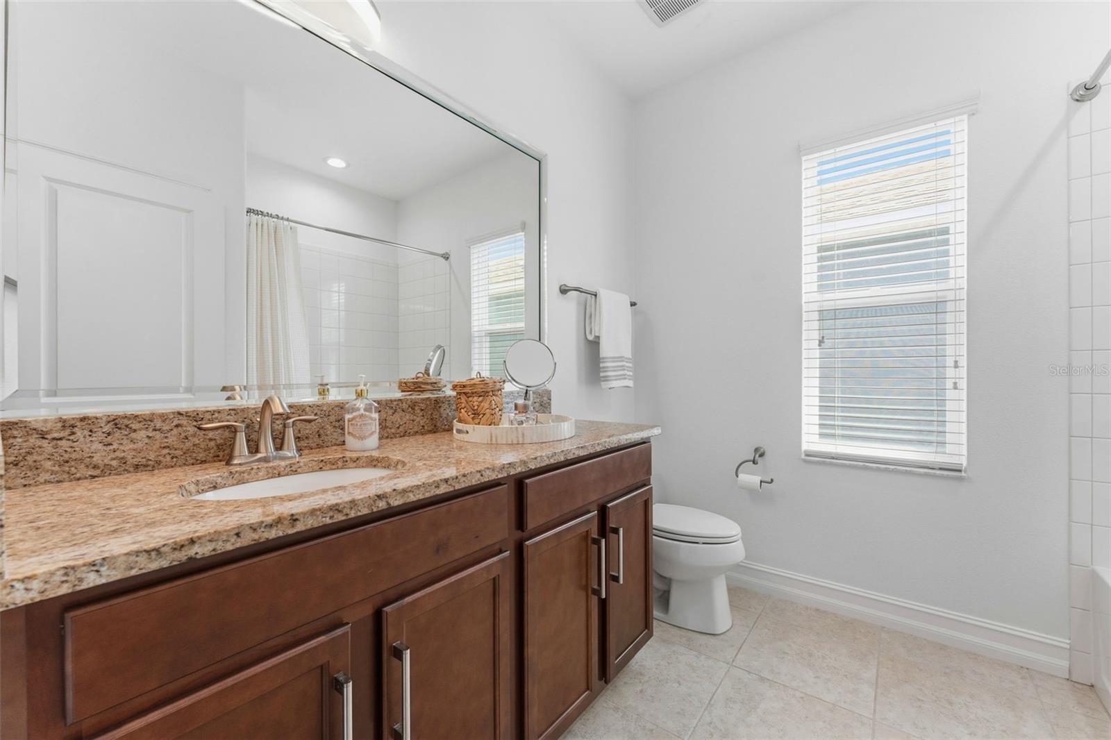 8012 RED ORCHARD CT, TAMPA, FL, 33635