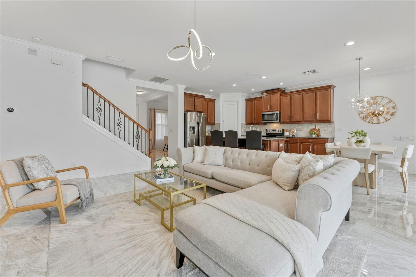 8012 RED ORCHARD CT, TAMPA, FL, 33635