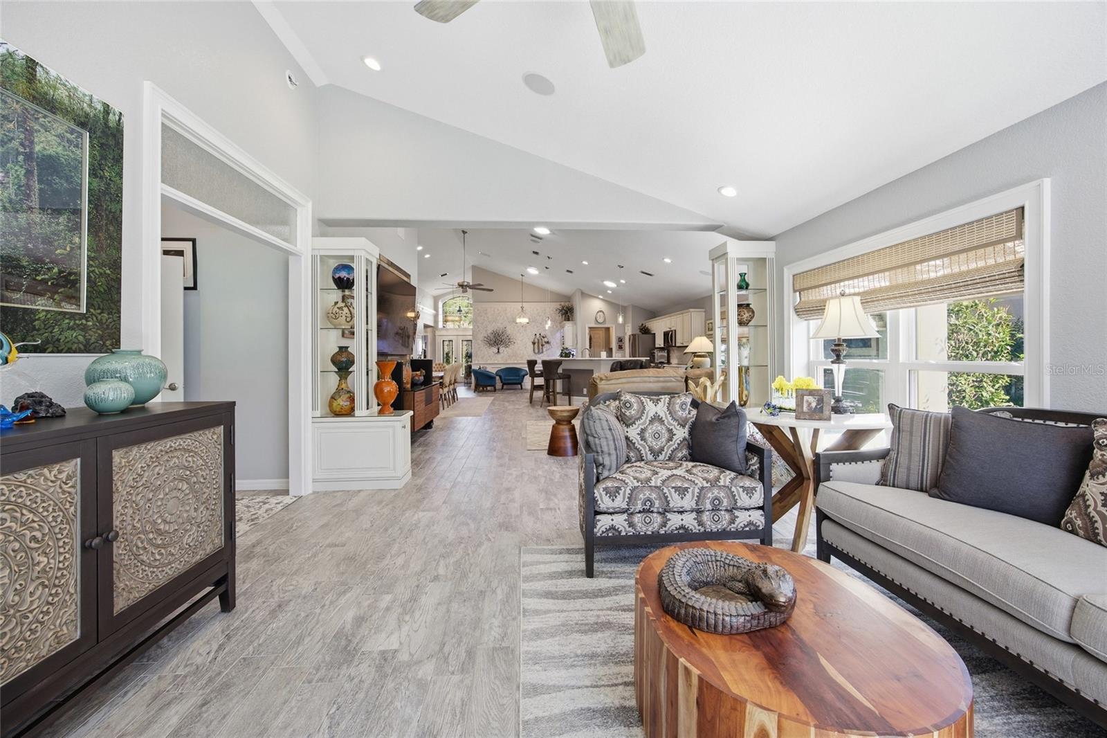 6120 LANDINGS BLVD, LADY LAKE, FL, 32159