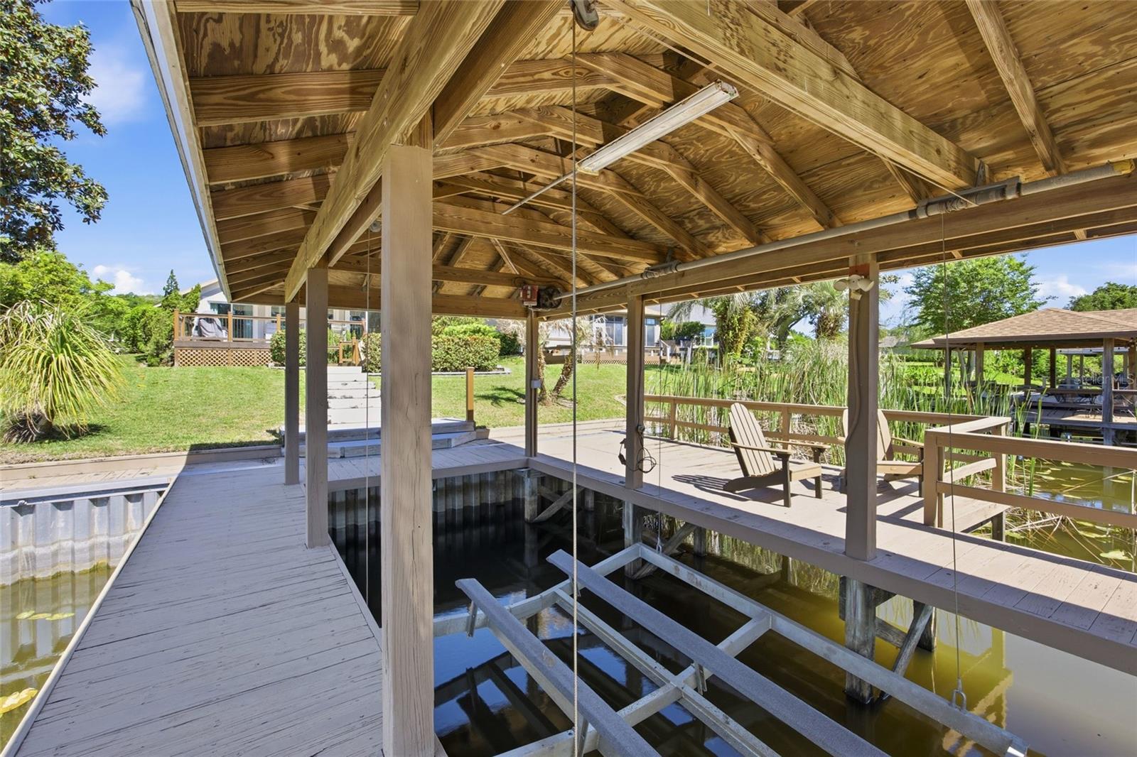 6120 LANDINGS BLVD, LADY LAKE, FL, 32159