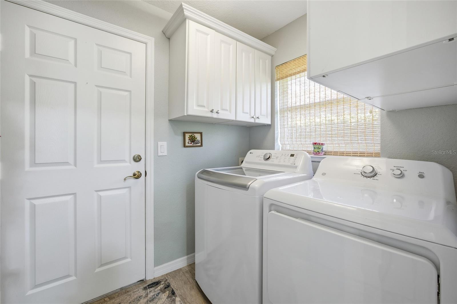 6120 LANDINGS BLVD, LADY LAKE, FL, 32159