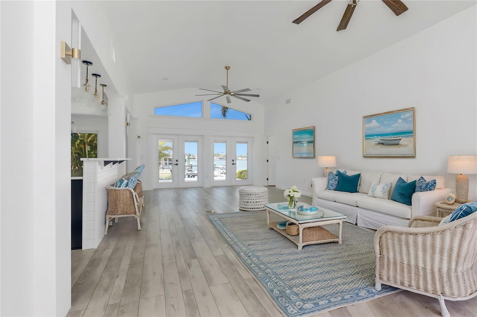 308 173RD AVE E, NORTH REDINGTON BEACH, FL, 33708