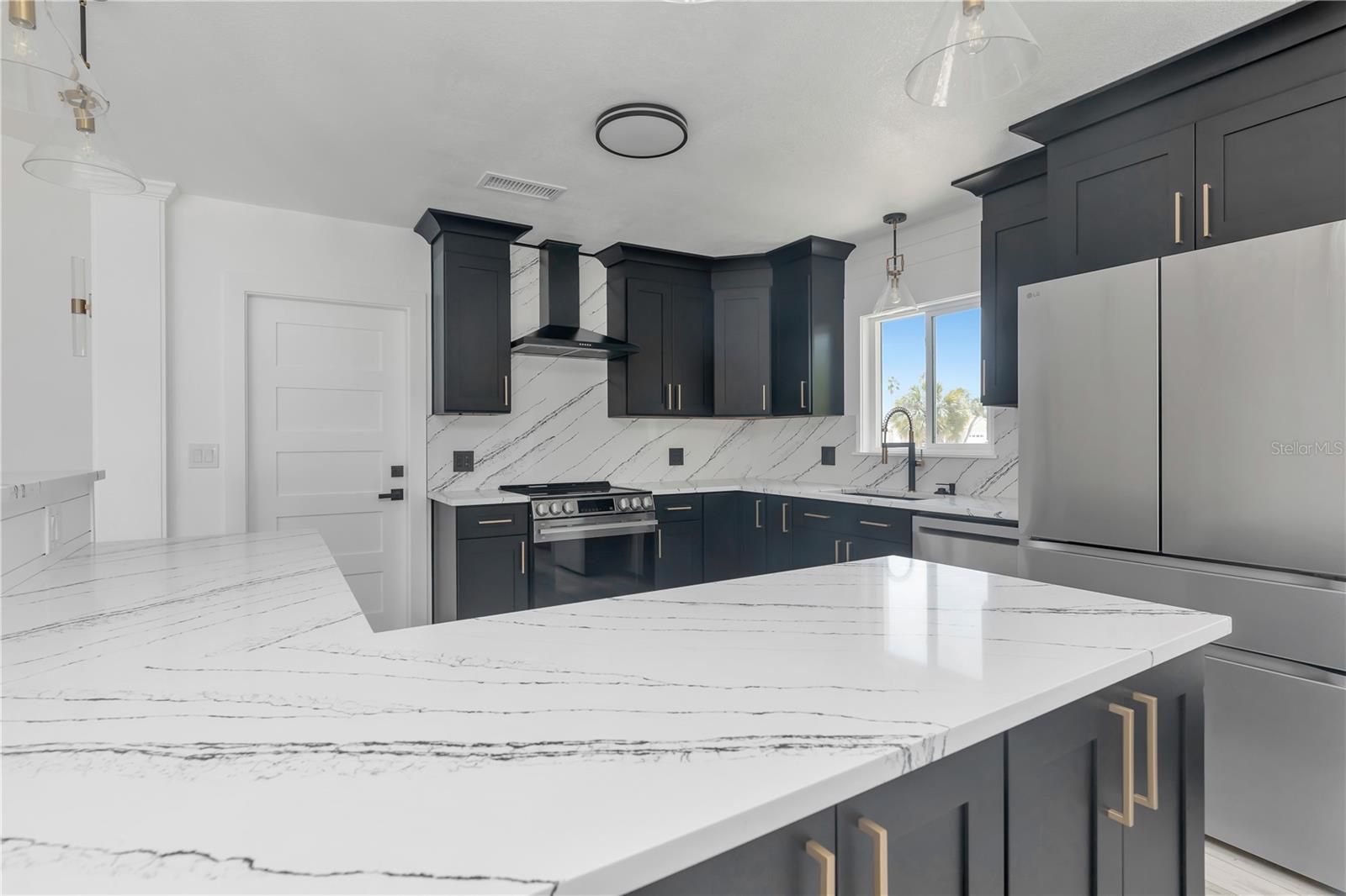 308 173RD AVE E, NORTH REDINGTON BEACH, FL, 33708