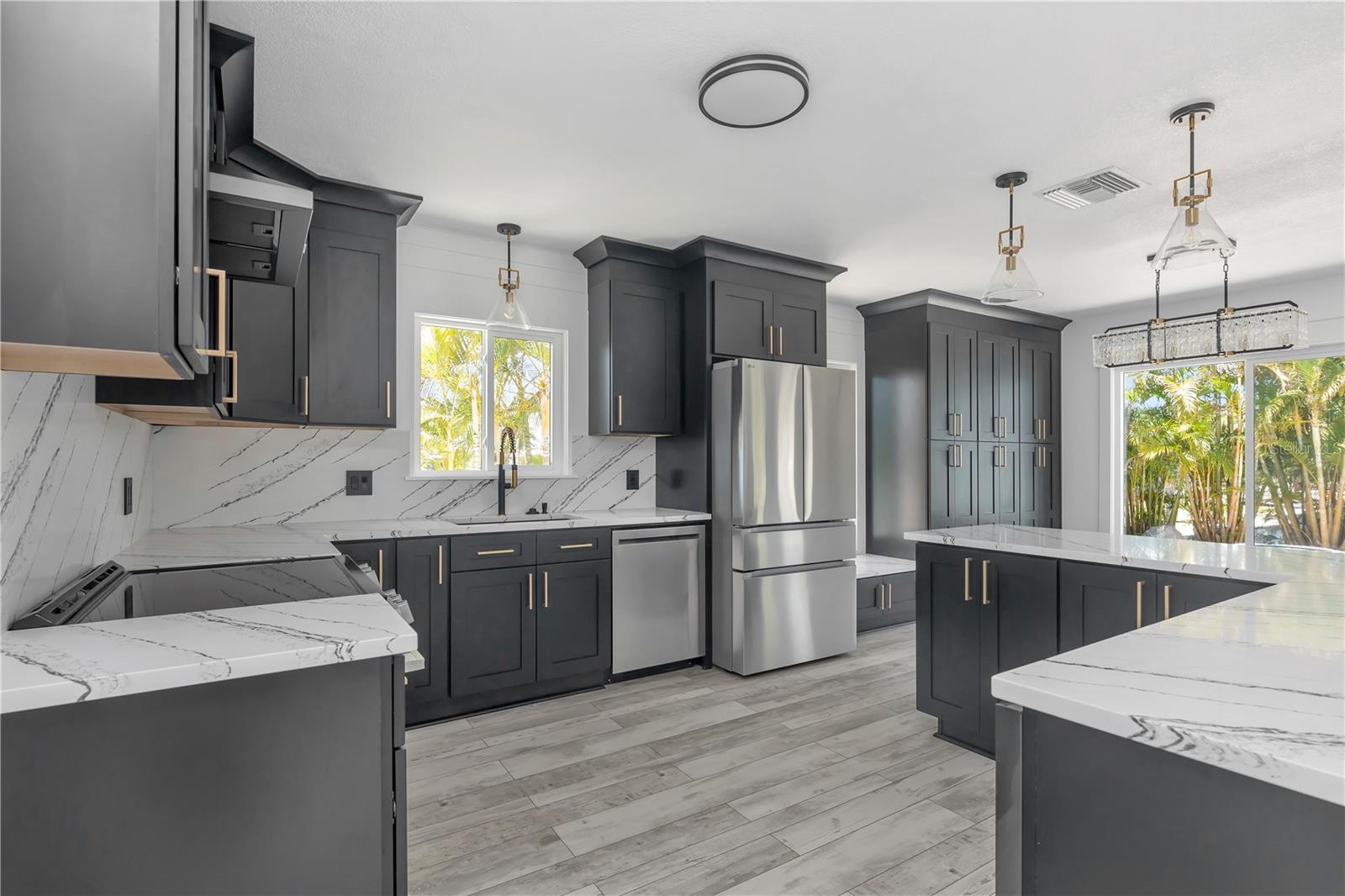 308 173RD AVE E, NORTH REDINGTON BEACH, FL, 33708