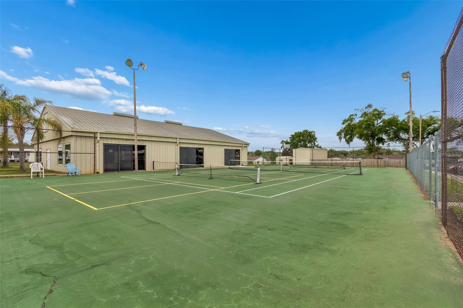 37644 PINATA AVE, ZEPHYRHILLS, FL, 33541