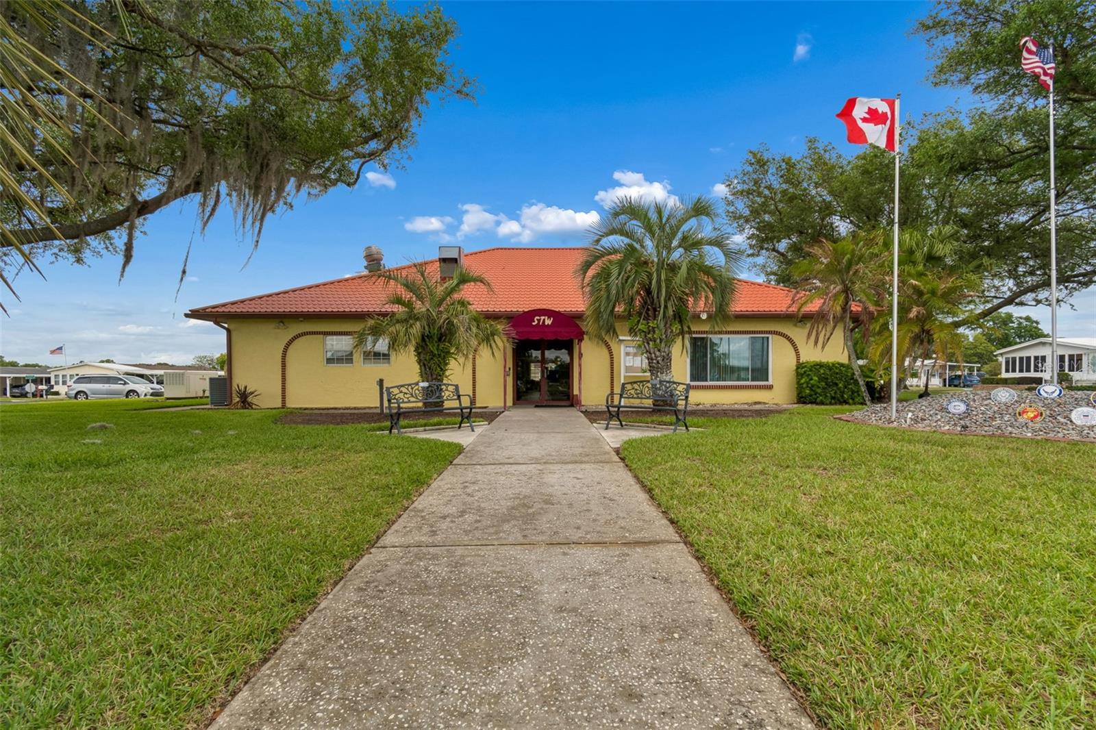 37644 PINATA AVE, ZEPHYRHILLS, FL, 33541