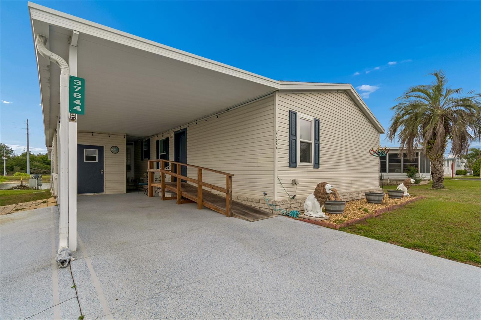 37644 PINATA AVE, ZEPHYRHILLS, FL, 33541