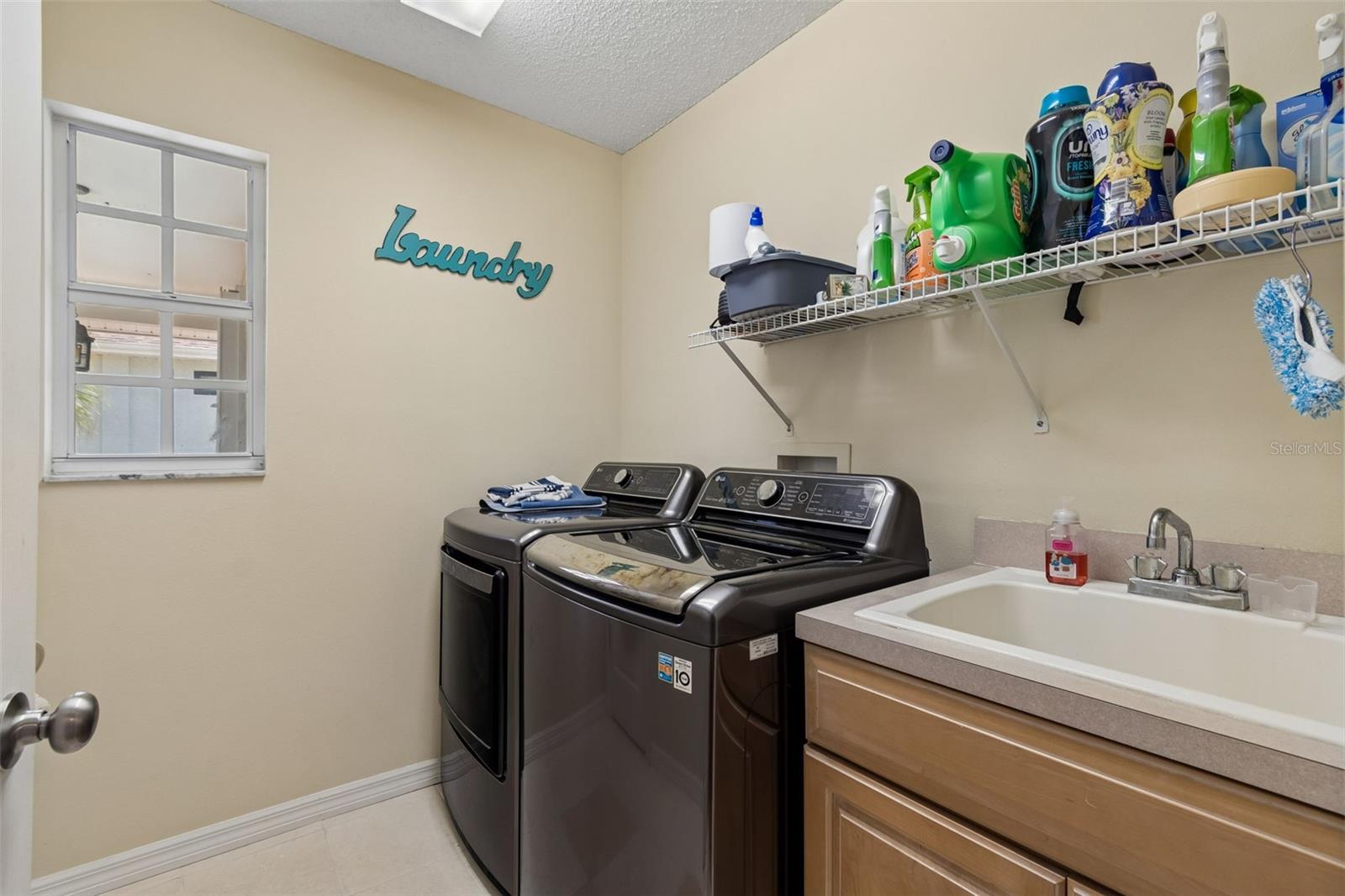 6211 BAYSIDE DR, NEW PORT RICHEY, FL, 34652