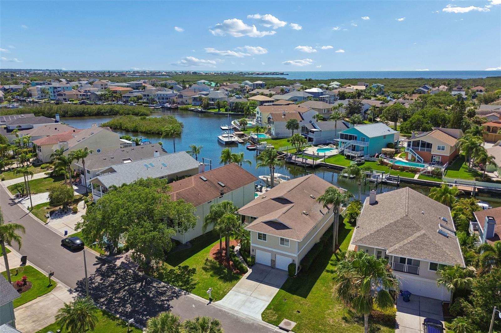 6211 BAYSIDE DR, NEW PORT RICHEY, FL, 34652