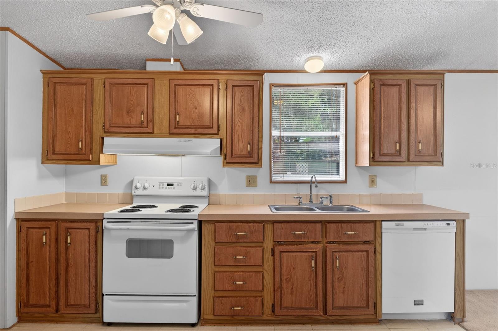 5892 FOX HAVEN DR, WINTER HAVEN, FL, 33884