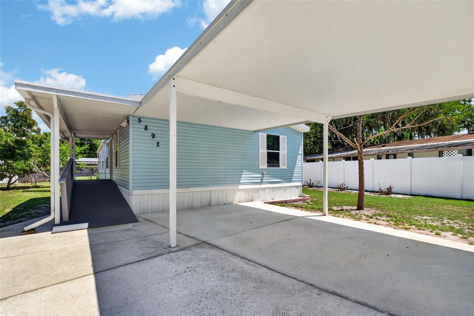 5892 FOX HAVEN DR, WINTER HAVEN, FL, 33884