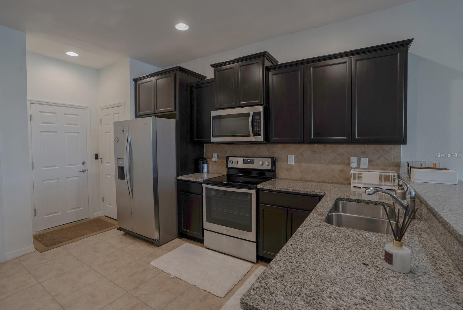 9136 HILLCROFT DR, RIVERVIEW, FL, 33578