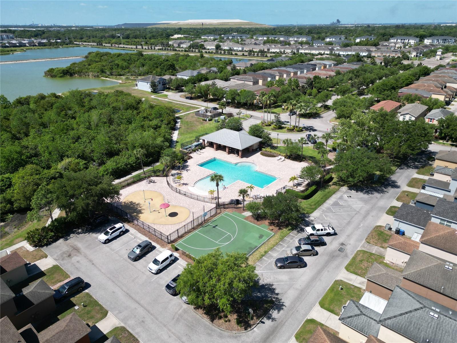 9136 HILLCROFT DR, RIVERVIEW, FL, 33578