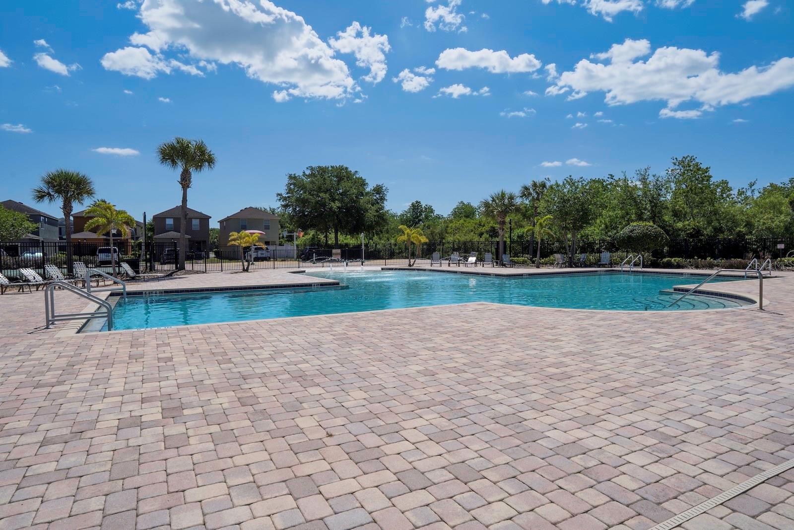 9136 HILLCROFT DR, RIVERVIEW, FL, 33578