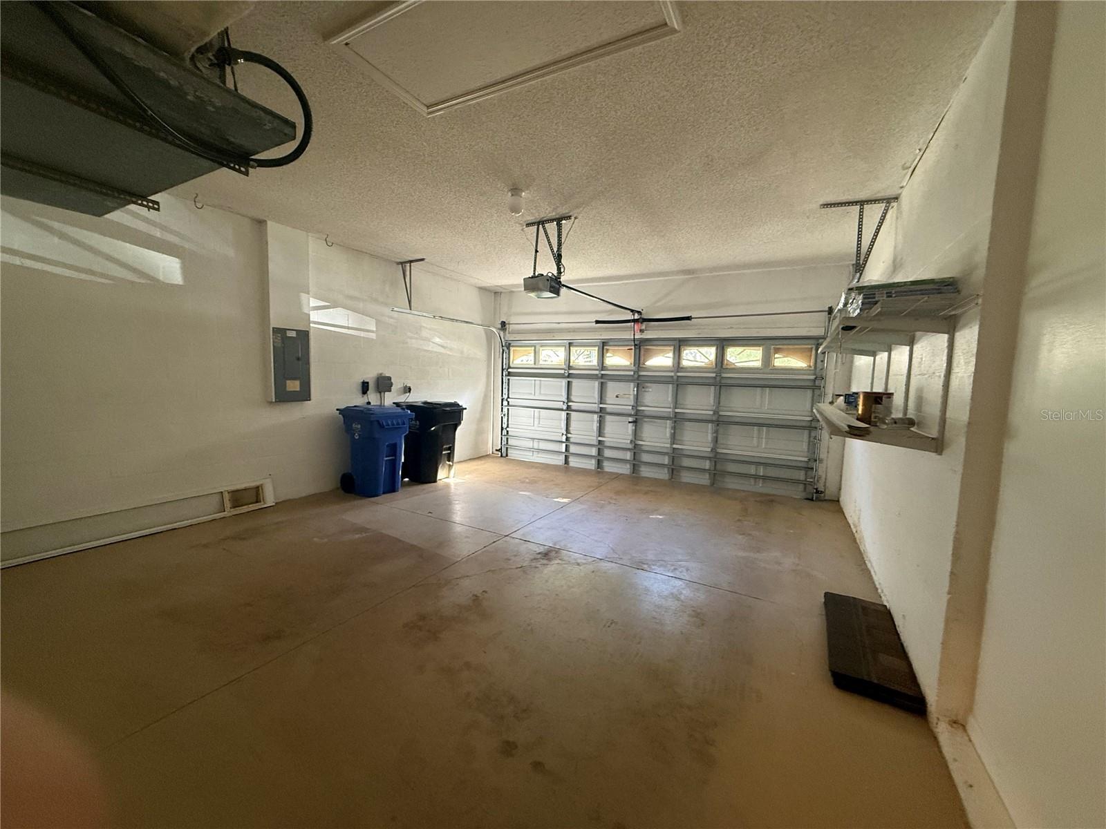 19138 MEADOW PINE DR, TAMPA, FL, 33647