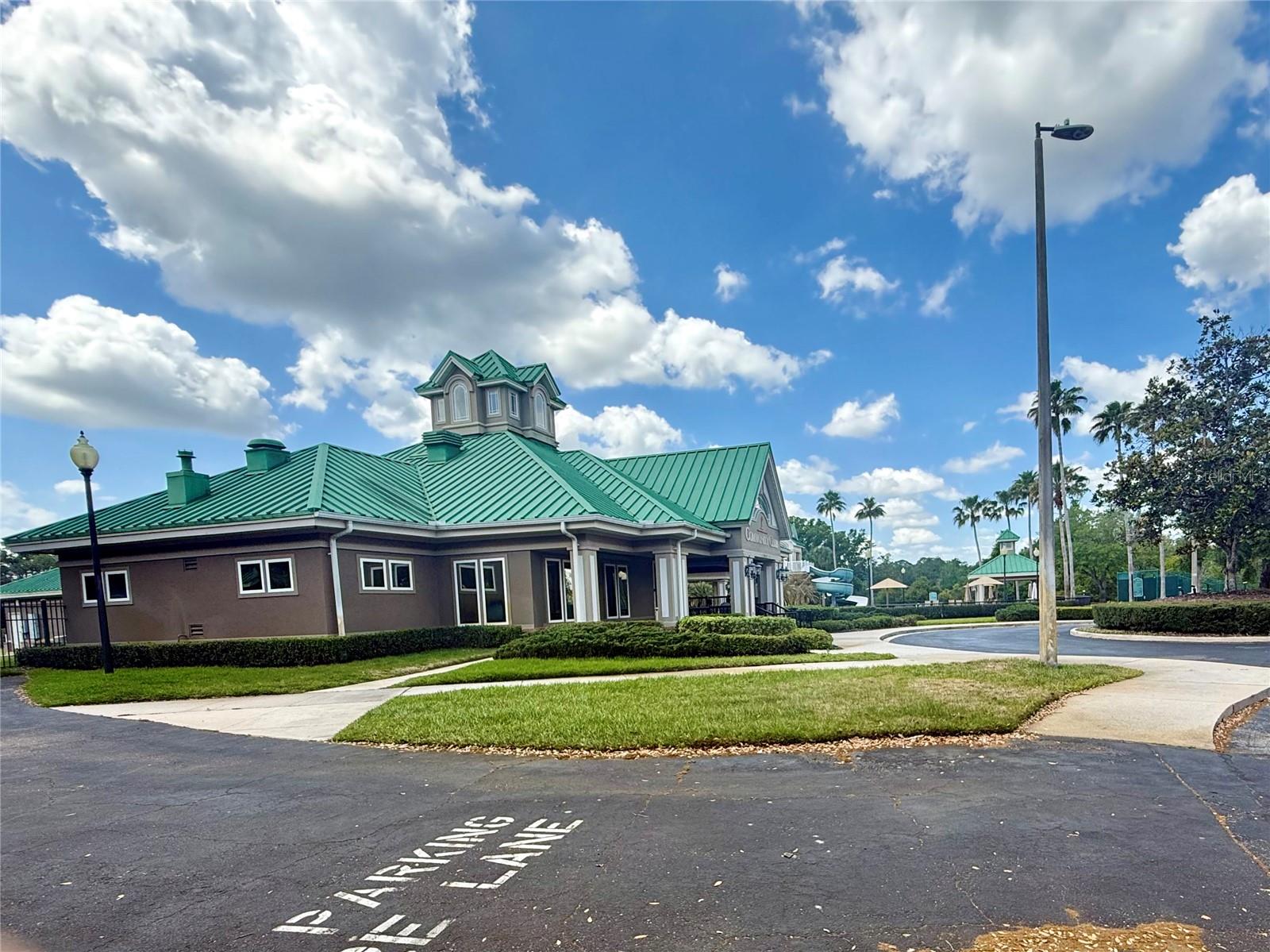 19138 MEADOW PINE DR, TAMPA, FL, 33647