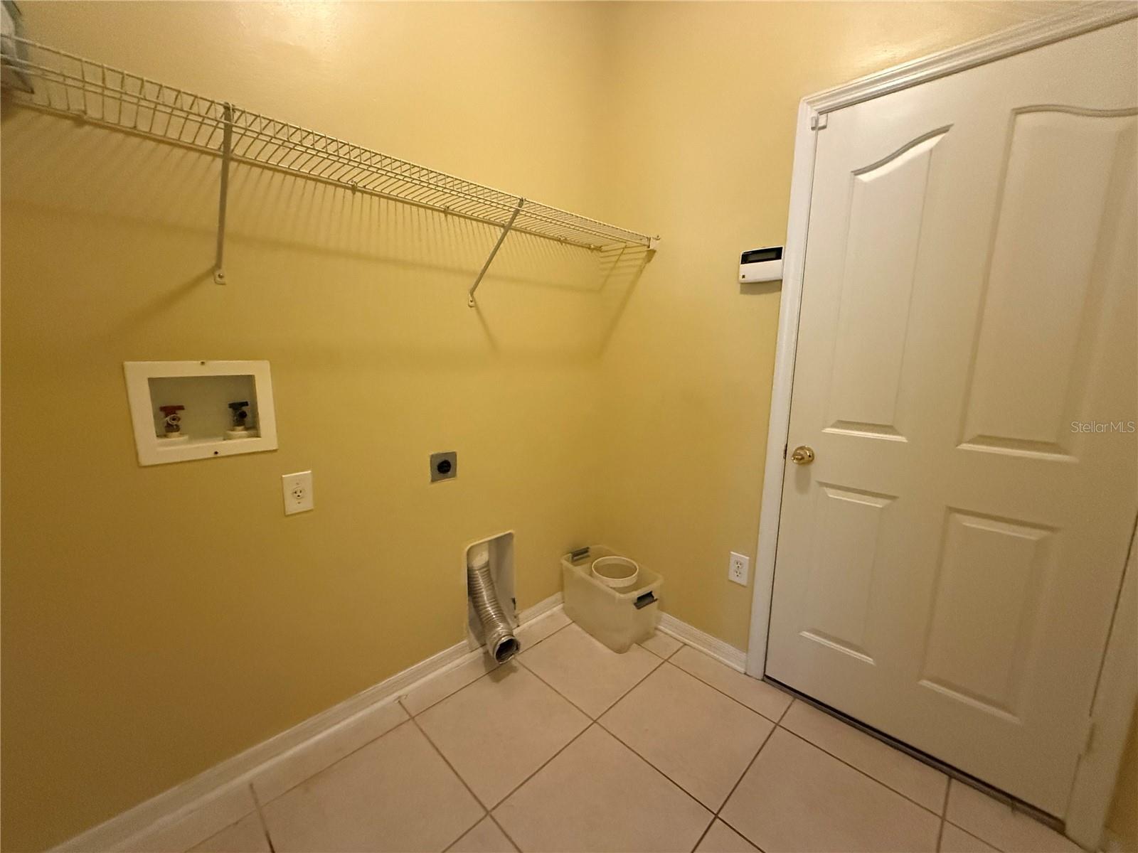 19138 MEADOW PINE DR, TAMPA, FL, 33647