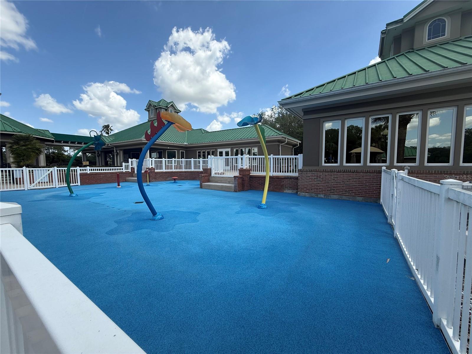 19138 MEADOW PINE DR, TAMPA, FL, 33647