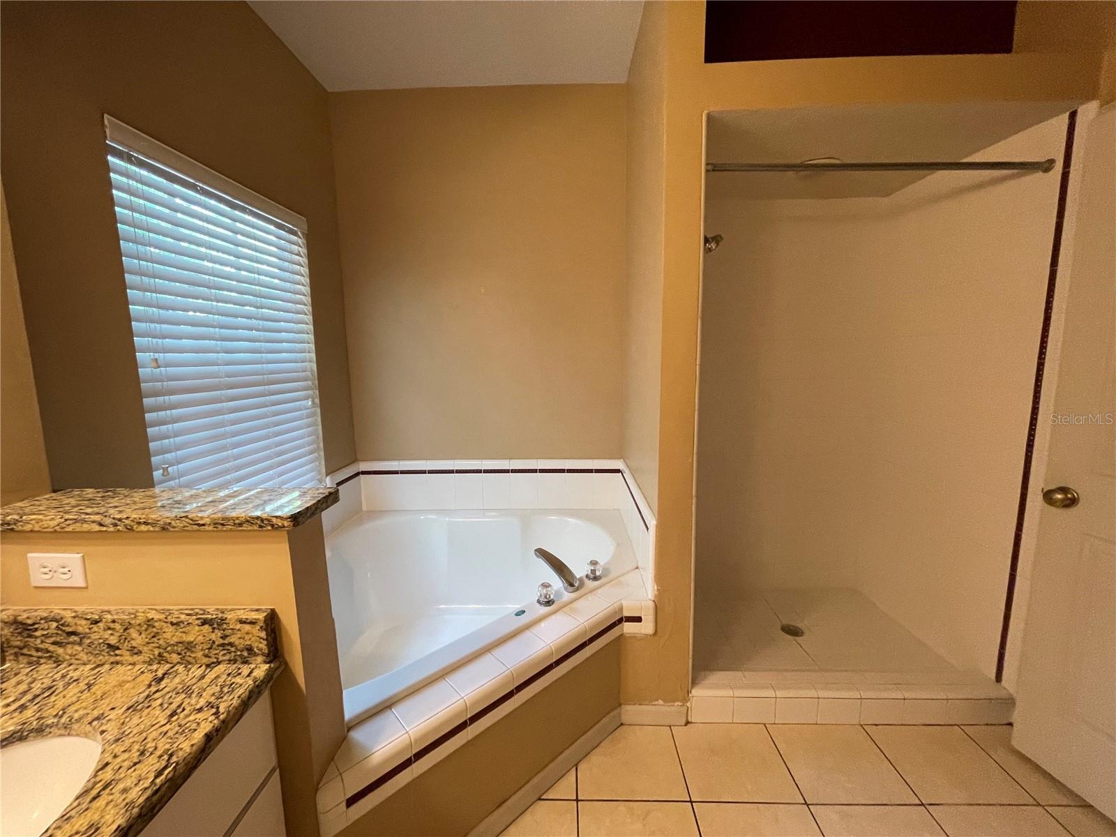 4431 NW 35TH ST, GAINESVILLE, FL, 32605