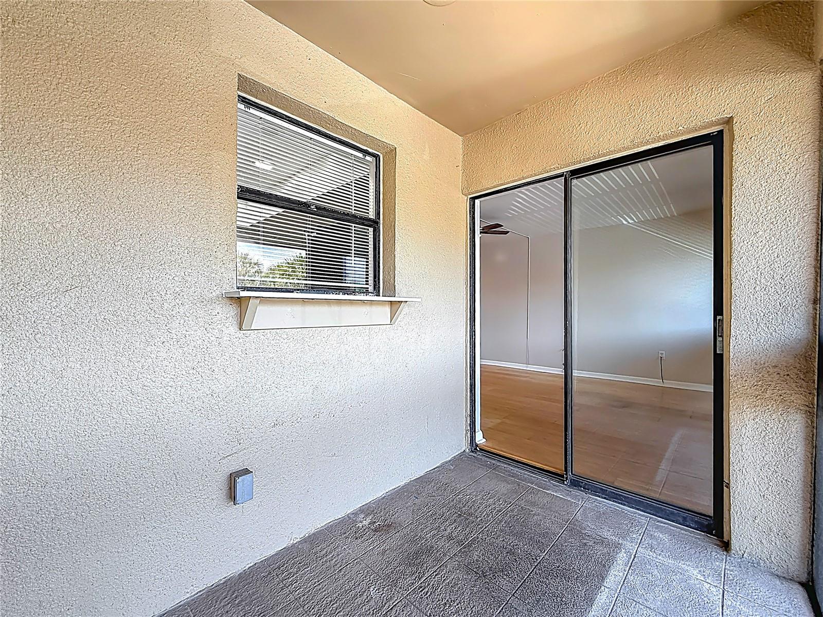 890 N VILLAGE DR N #204, ST PETERSBURG, FL, 33716