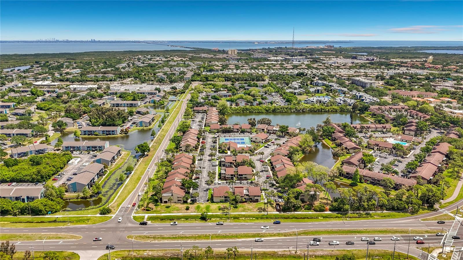 890 N VILLAGE DR N #204, ST PETERSBURG, FL, 33716