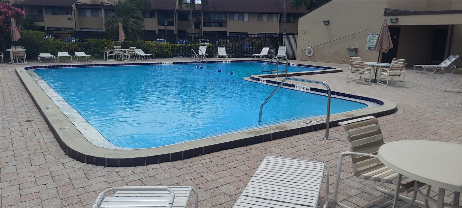 890 N VILLAGE DR N #204, ST PETERSBURG, FL, 33716